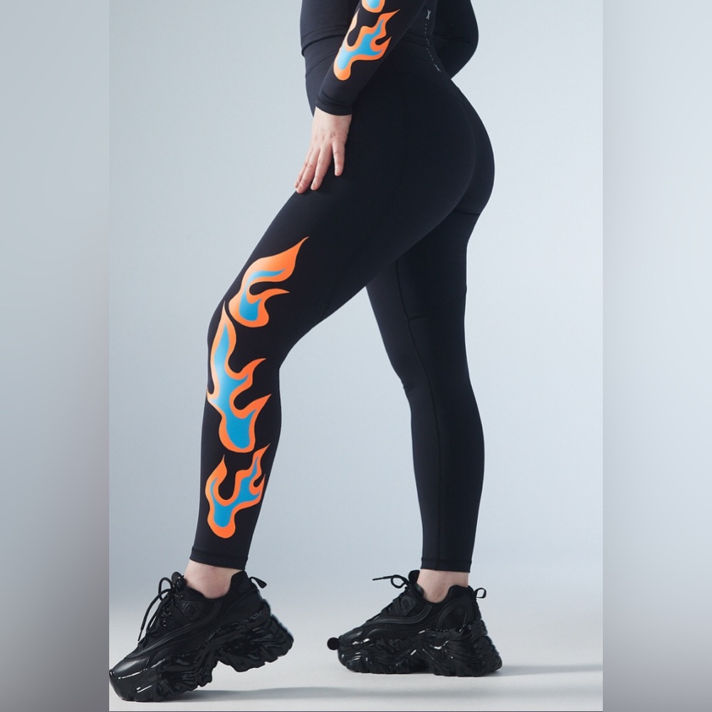 Savage Fenty Leggings